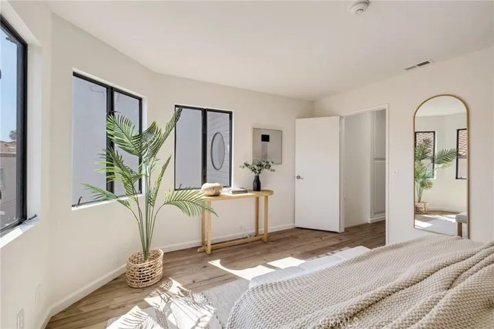 324 N Francisca Avenue 5, Redondo Beach, California 90277