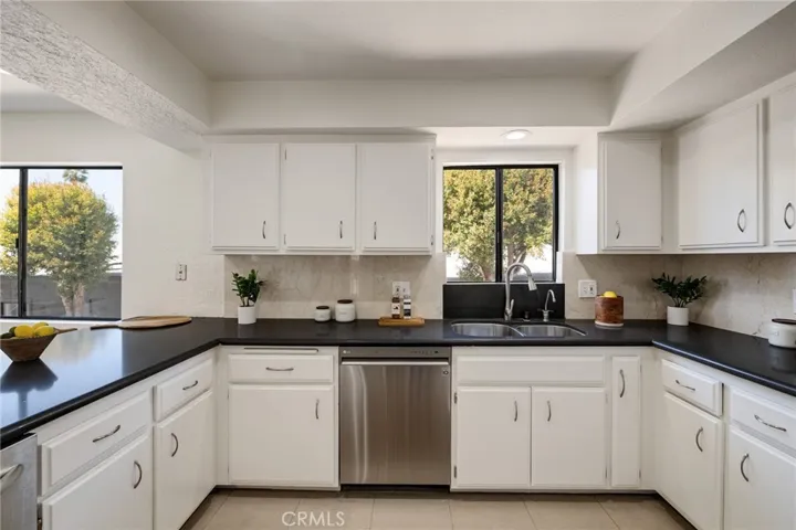 324 N Francisca Avenue 5, Redondo Beach, California 90277