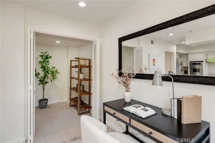 324 N Francisca Avenue 5, Redondo Beach, California 90277