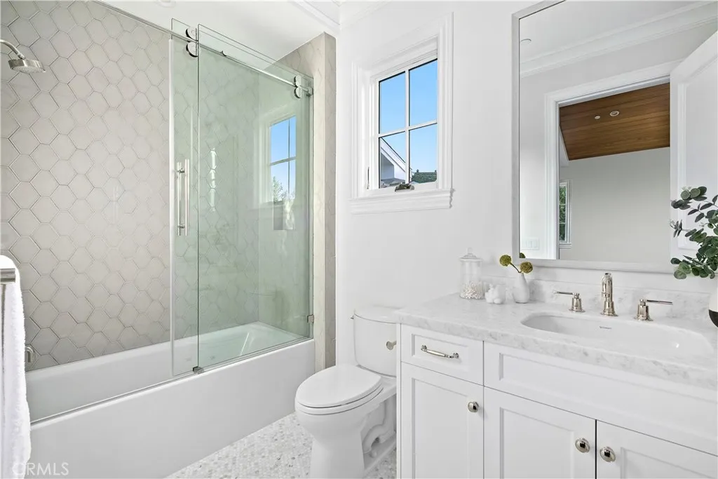 4509 Noeline Avenue, Encino, California 91436 home-pic-52