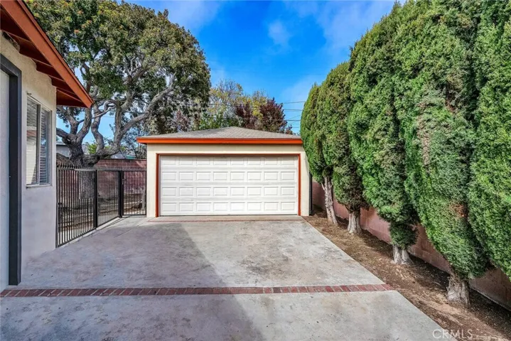 2721 184th Street, Redondo Beach, California 90278