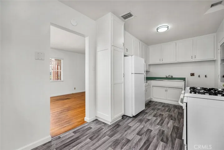 2721 184th Street, Redondo Beach, California 90278
