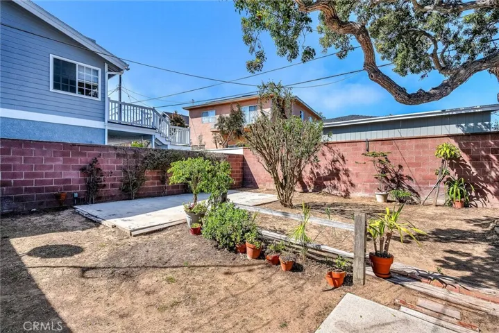 2721 184th Street, Redondo Beach, California 90278
