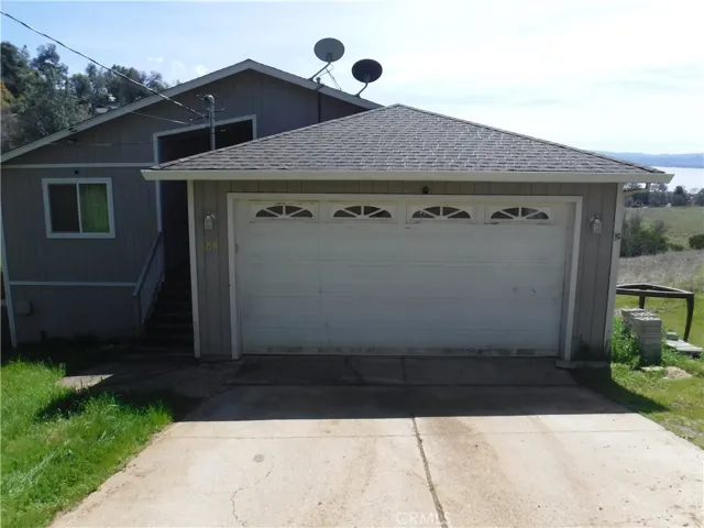 2885 King Street, Nice, California 95464