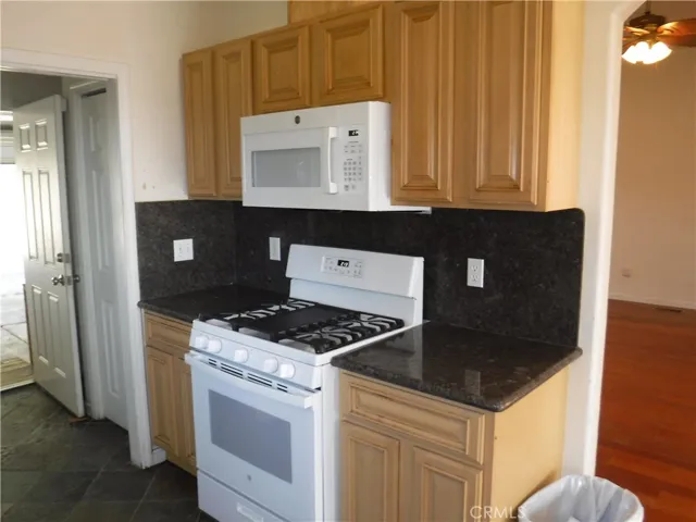 Propane stove and cook top Microwave hood