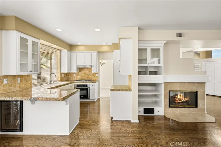 918 S Dylan Way, Anaheim Hills, California 92808