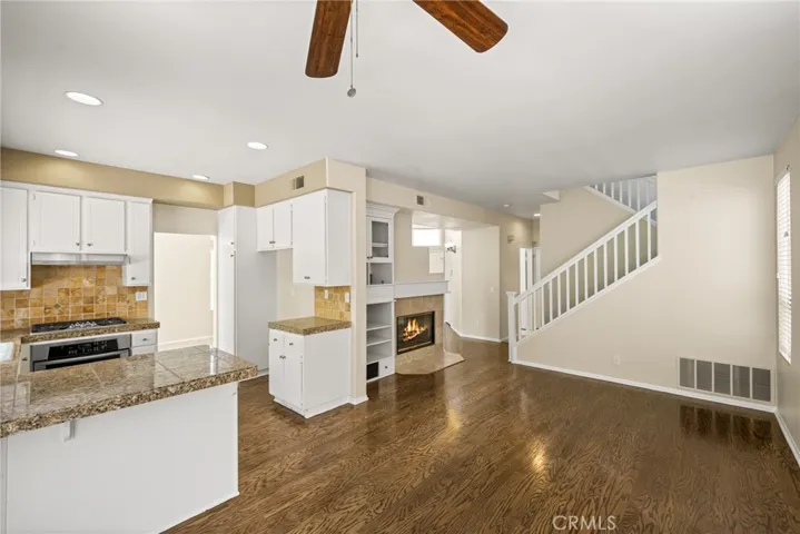 918 S Dylan Way, Anaheim Hills, California 92808