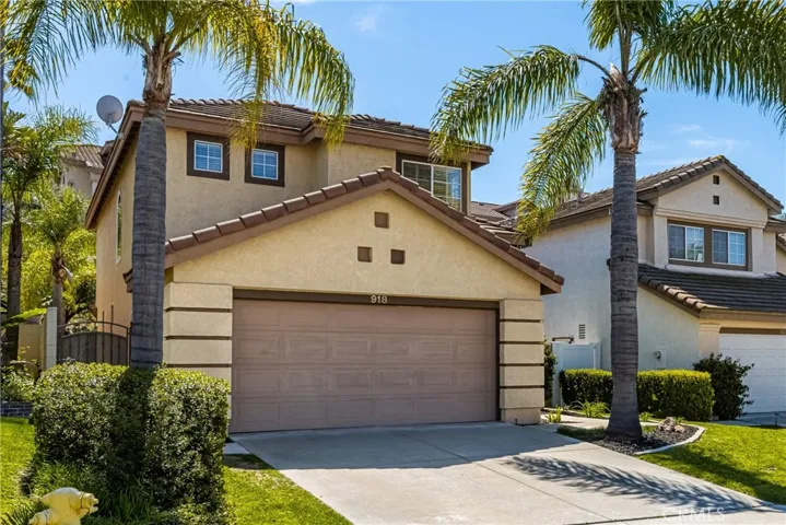 918 S Dylan Way, Anaheim Hills, California 92808