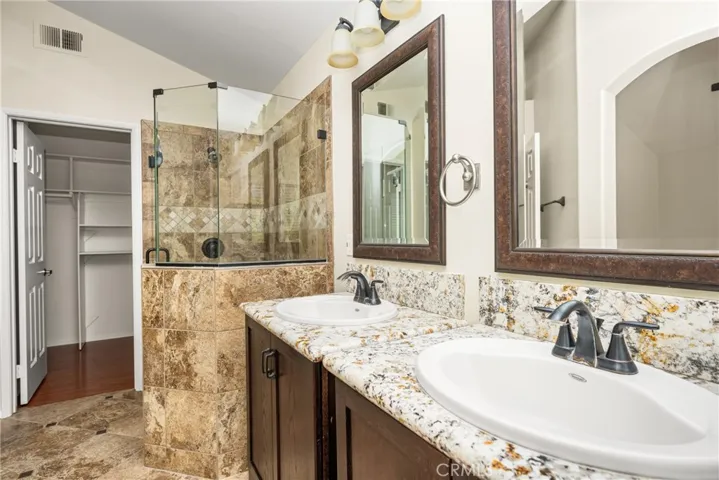 918 S Dylan Way, Anaheim Hills, California 92808