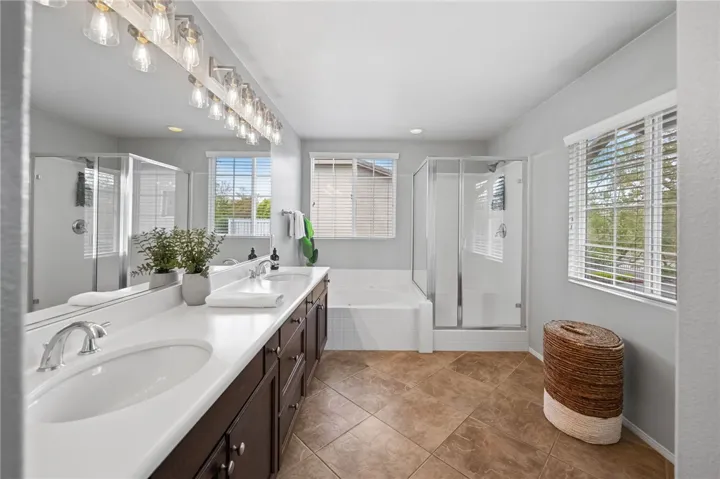 Primary bath