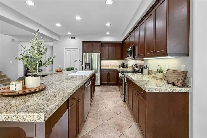 26671 Chamomile St, Murrieta, California 92562