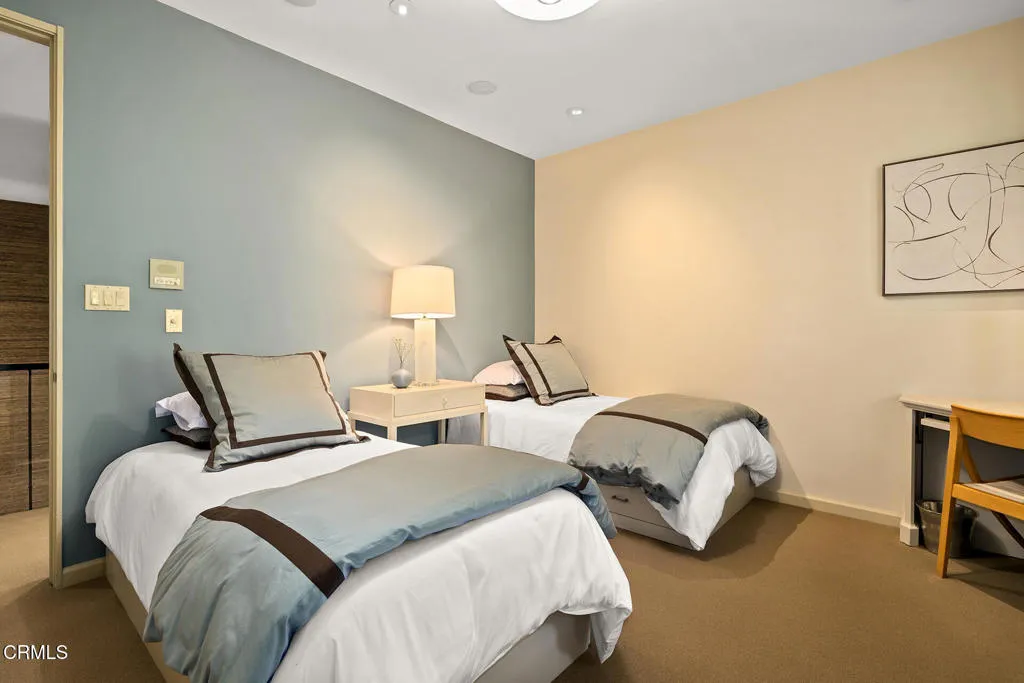 380 S Orange Grove Boulevard 1, Pasadena, California 91105 home-pic-15