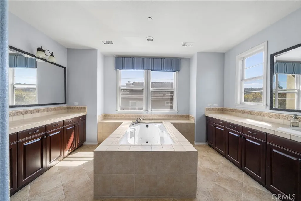 7 Waltham Road, Ladera Ranch, California 92694 home-pic-47