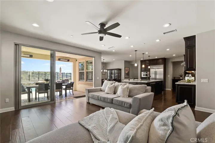 45 Cielo Azul, Mission Viejo, California 92692