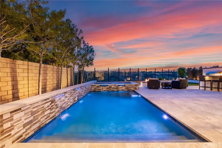 45 Cielo Azul, Mission Viejo, California 92692