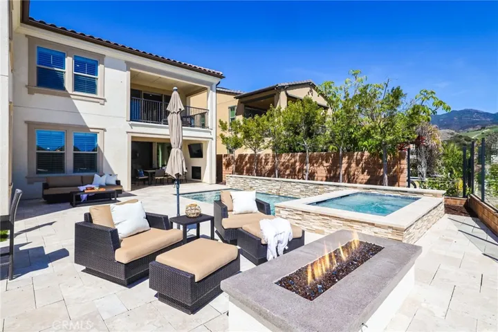 45 Cielo Azul, Mission Viejo, California 92692