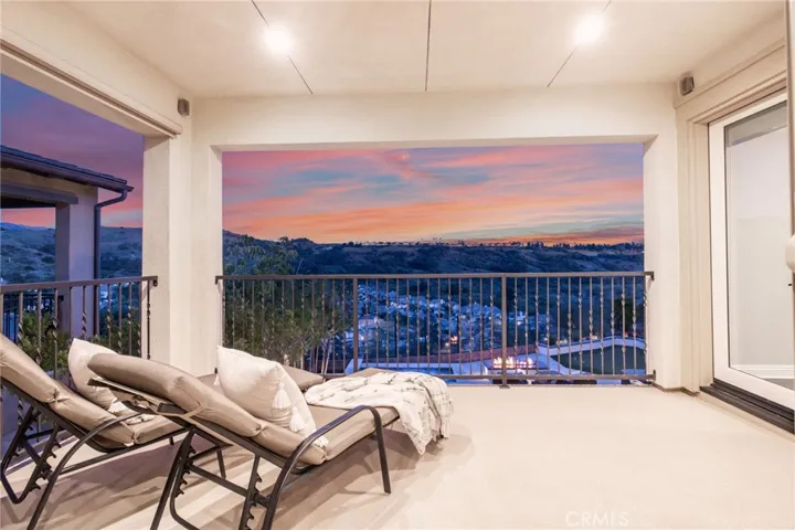45 Cielo Azul, Mission Viejo, California 92692