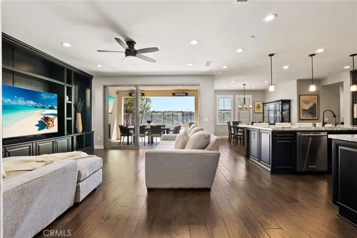 45 Cielo Azul, Mission Viejo, California 92692