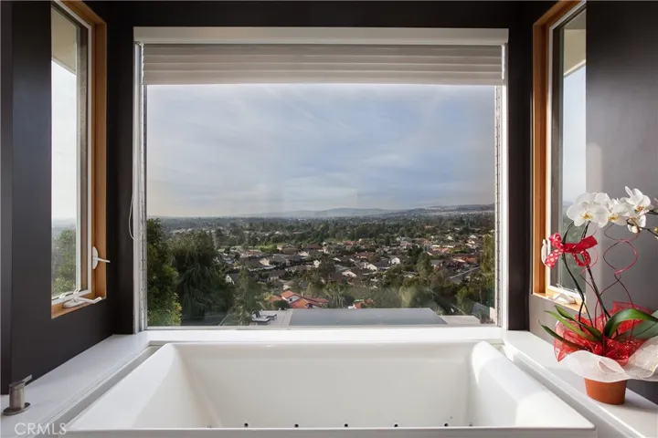 19631 Crestknoll Dr., Yorba Linda, California 92886