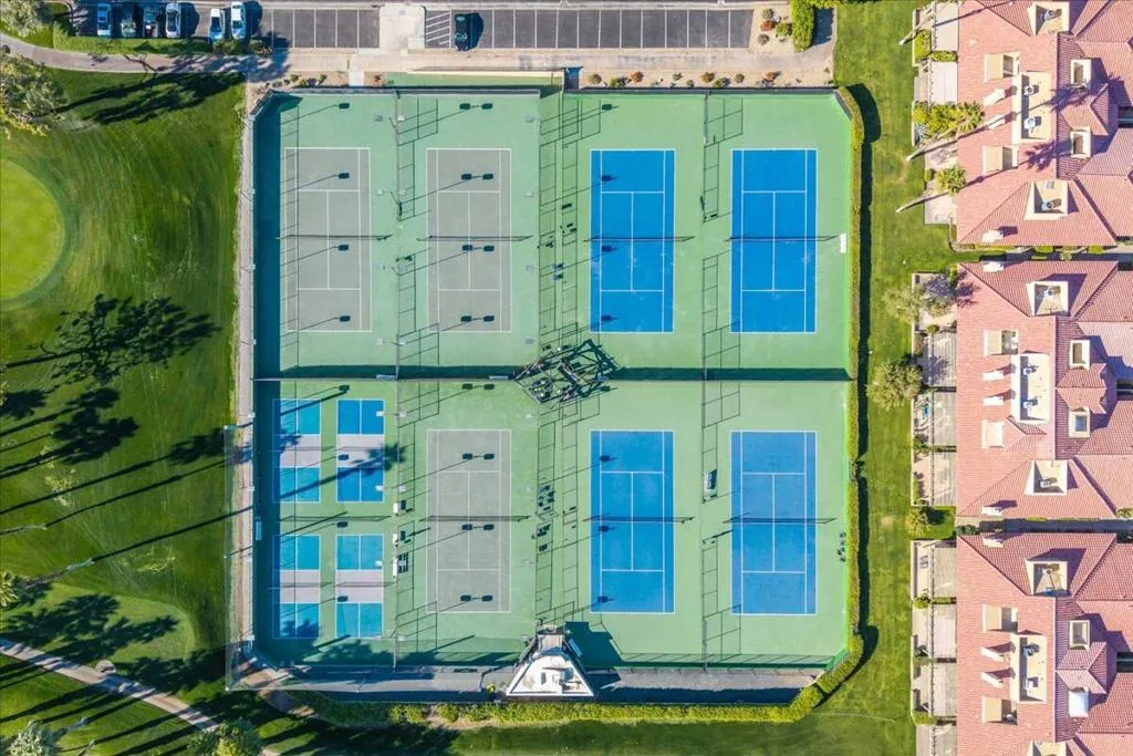 77689 Woodhaven Drive N, Palm Desert, California 92211 home-pic-47