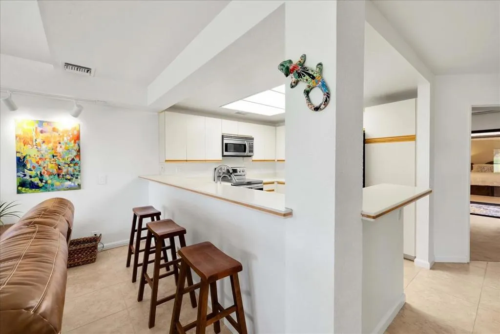 77689 Woodhaven Drive N, Palm Desert, California 92211 home-pic-6