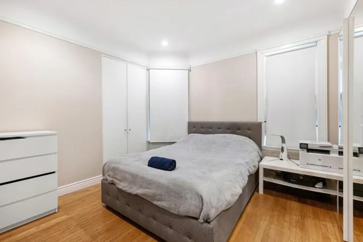 5709 Mission Street, San Francisco, California 94112