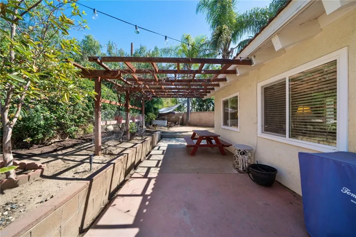 4042 Jeffrey Drive, Yorba Linda, California 92886