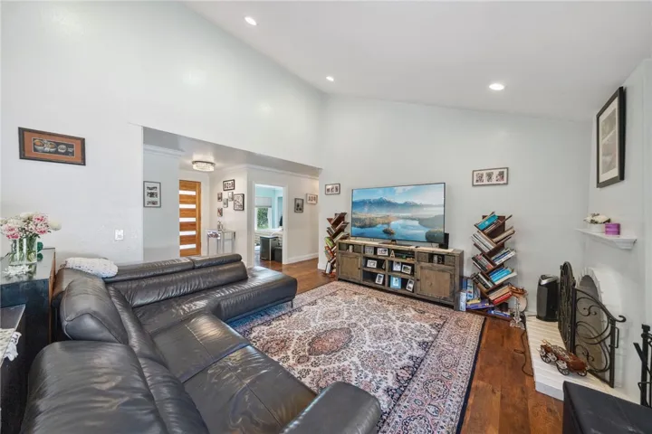 4042 Jeffrey Drive, Yorba Linda, California 92886