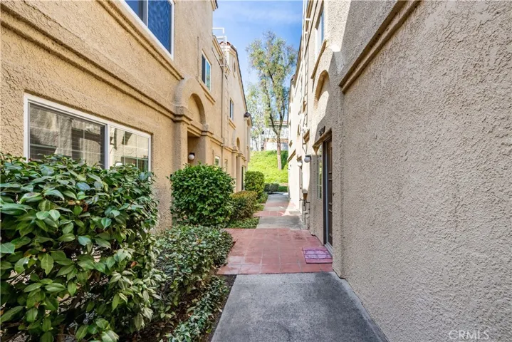 21131 Gladiolos Way, Lake Forest, California 92630