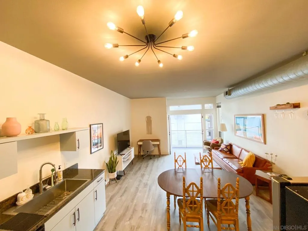 777 6th Avenue 303, San Diego, California 92101 home-pic-0