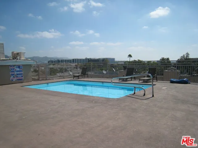 200 N Almont Drive 306, Beverly Hills, California 90211