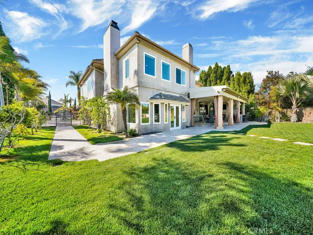 27662 Deputy Circle, Laguna Hills, California 92653