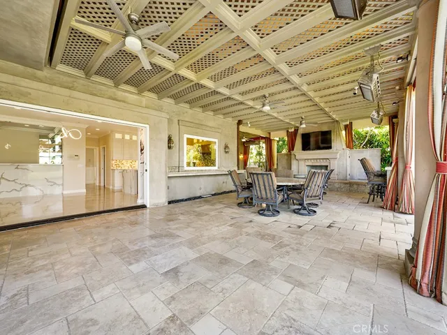 27662 Deputy Circle, Laguna Hills, California 92653