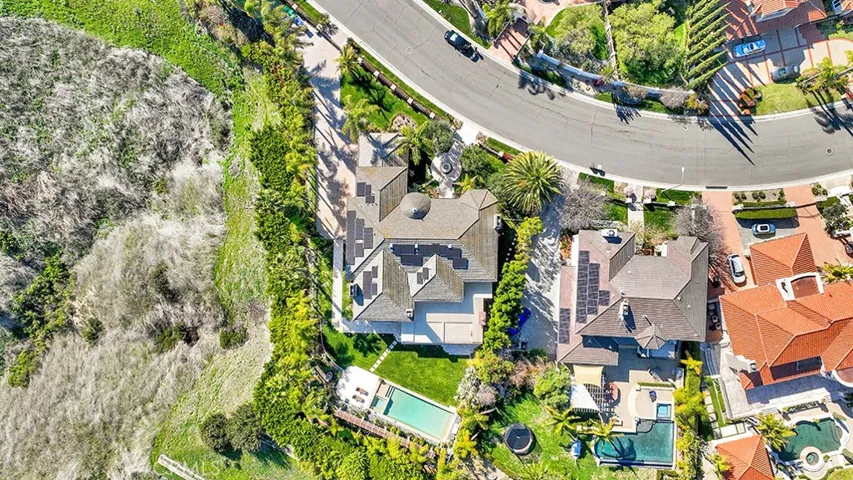 27662 Deputy Circle, Laguna Hills, California 92653