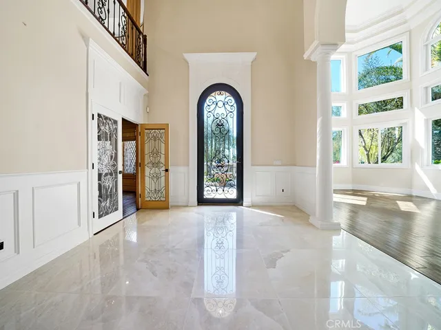 27662 Deputy Circle, Laguna Hills, California 92653