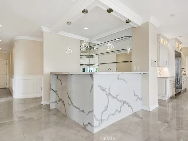 27662 Deputy Circle, Laguna Hills, California 92653