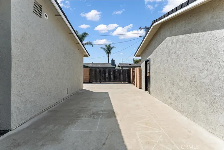 2629 Bashor Street, Duarte, California 91010