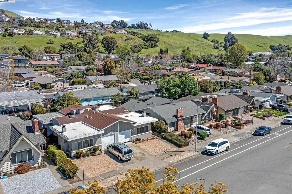 30236 Vanderbilt St, Hayward, California 94544 home-pic-37