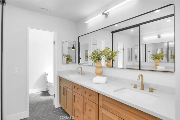 8478 E Frostwood Street, Anaheim Hills, California 92808