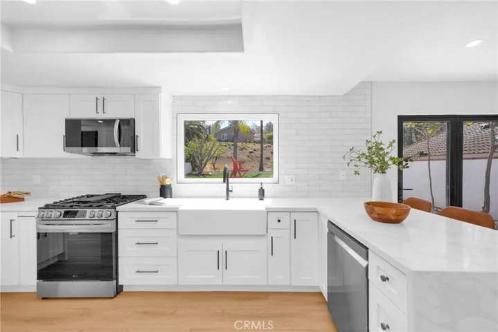 8478 E Frostwood Street, Anaheim Hills, California 92808