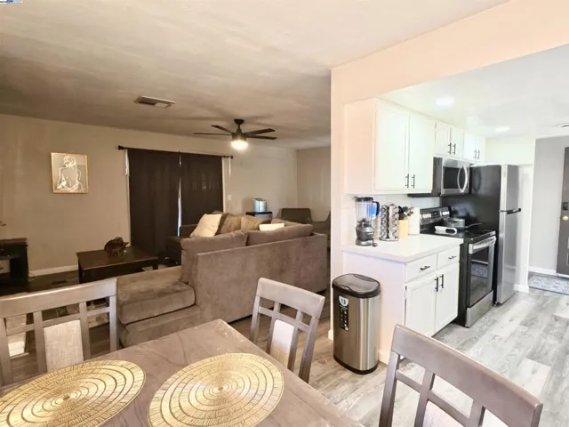 1213 Huntington Dr, Modesto, California 95350