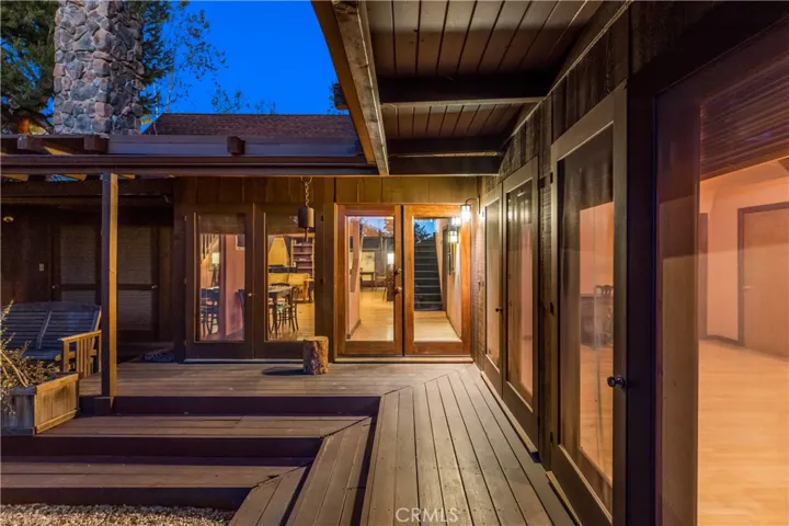 2462 Grand Avenue, Claremont, California 91711