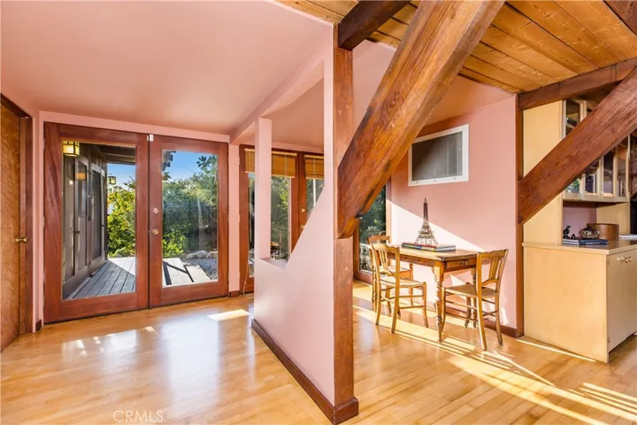 2462 Grand Avenue, Claremont, California 91711