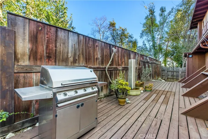 2462 Grand Avenue, Claremont, California 91711