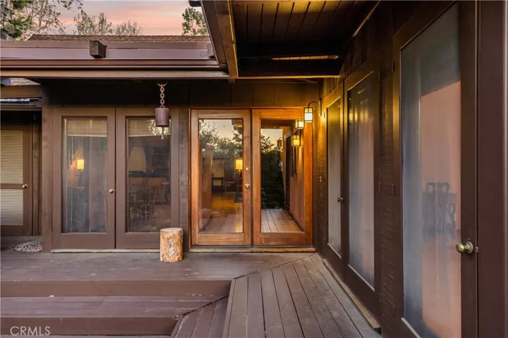 2462 Grand Avenue, Claremont, California 91711