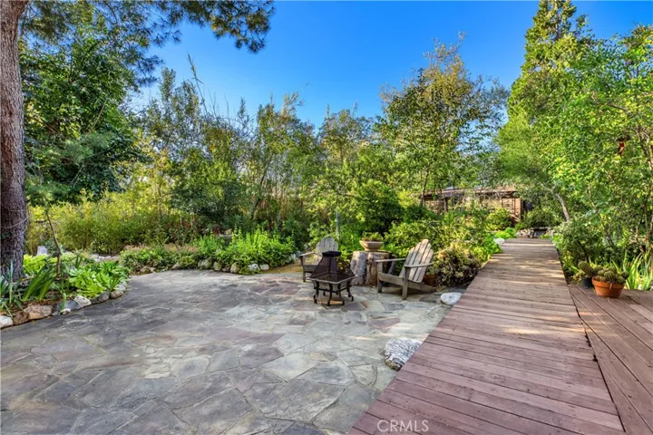 2462 Grand Avenue, Claremont, California 91711
