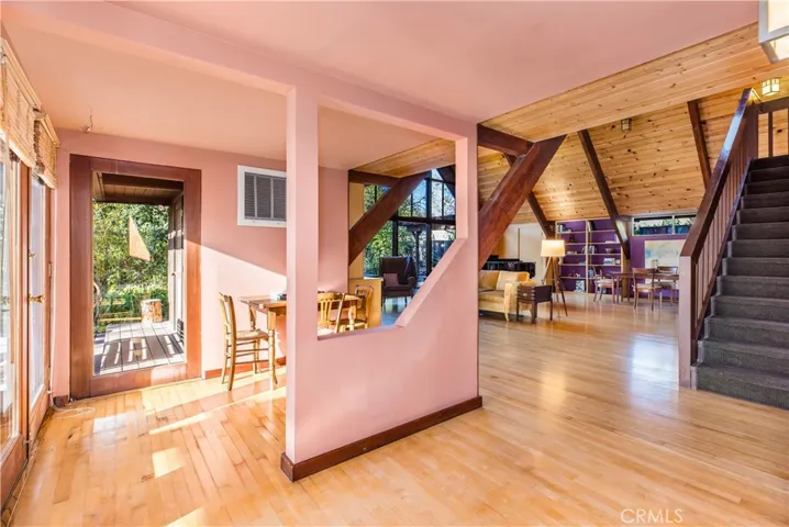 2462 Grand Avenue, Claremont, California 91711