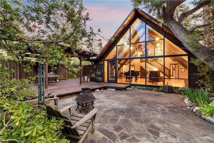2462 Grand Avenue, Claremont, California 91711