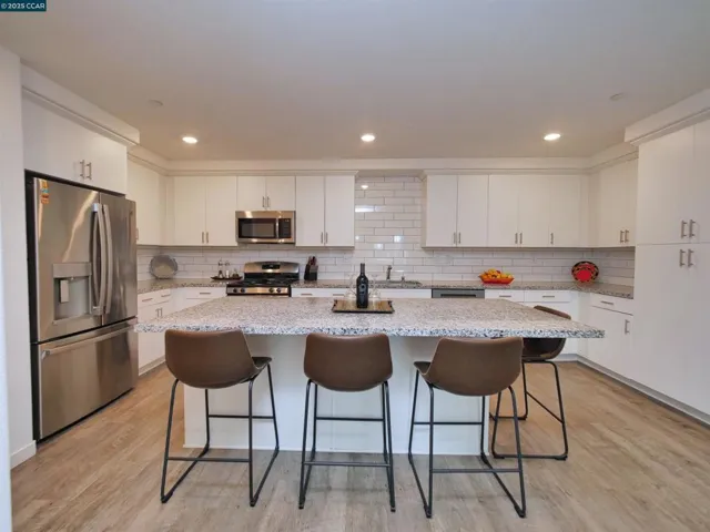 1410 Mauro Pietro Dr 203, Petaluma, California 94954