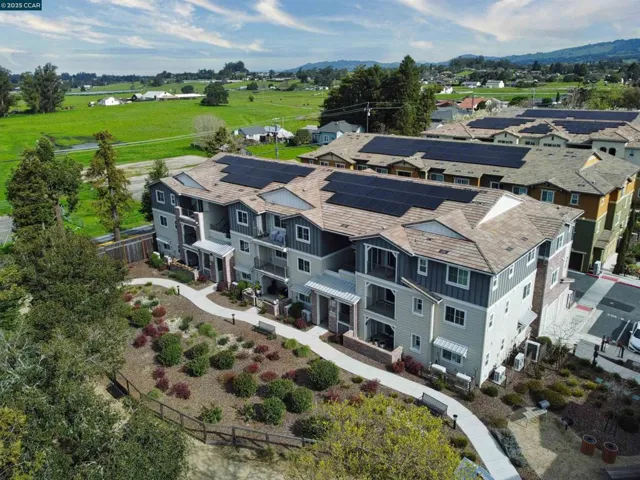 1410 Mauro Pietro Dr 203, Petaluma, California 94954